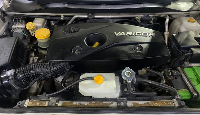 2015 Tata Safari Storme 2.2 EX 4X2, Diesel, Manual, 78,427 km, Engine View