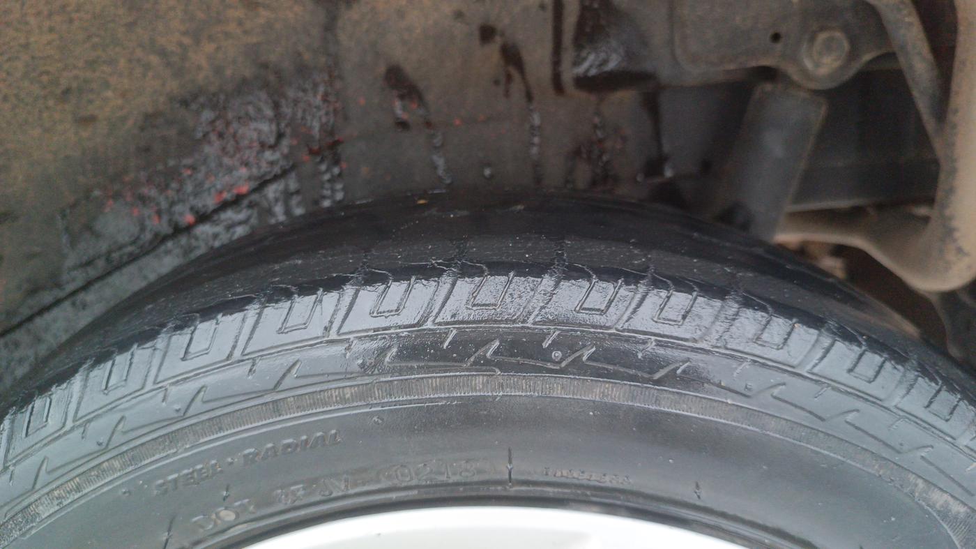 2018 Maruti Wagon R 1.0 VXI, Petrol, Manual, 32,756 km, Left Rear Tyre Tread