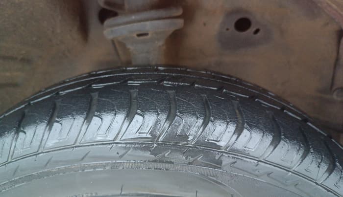 2018 Maruti Wagon R 1.0 VXI, Petrol, Manual, 32,756 km, Right Front Tyre Tread