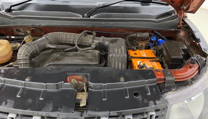 2017 Mahindra Kuv100 K6 D 5 STR, Diesel, Manual, 60,342 km, Engine View - Left