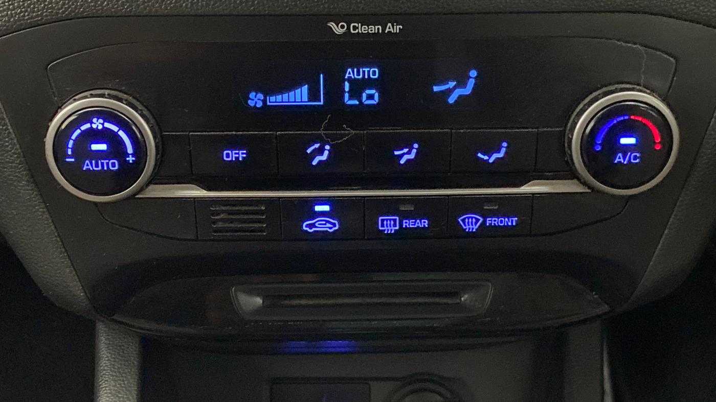 2017 Hyundai Elite i20 ASTA 1.2, Petrol, Manual, 99,517 km, Automatic Climate Control