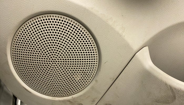 2017 Datsun Go T, Petrol, Manual, 61,811 km, Speaker