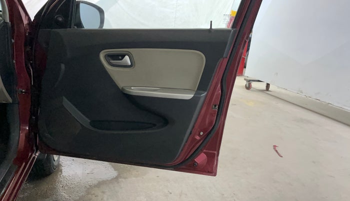 2016 Maruti Alto K10 VXI, Petrol, Manual, 24,284 km, Driver Side Door Panels Control