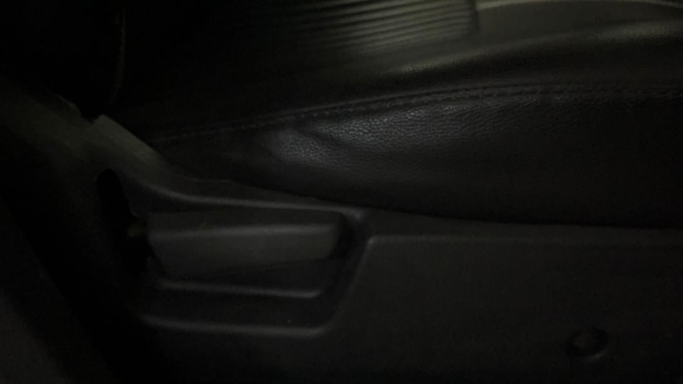 2016 Maruti Alto K10 VXI, Petrol, Manual, 24,370 km, Driver Side Adjustment Panel
