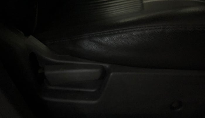 2016 Maruti Alto K10 VXI, Petrol, Manual, 24,284 km, Driver Side Adjustment Panel