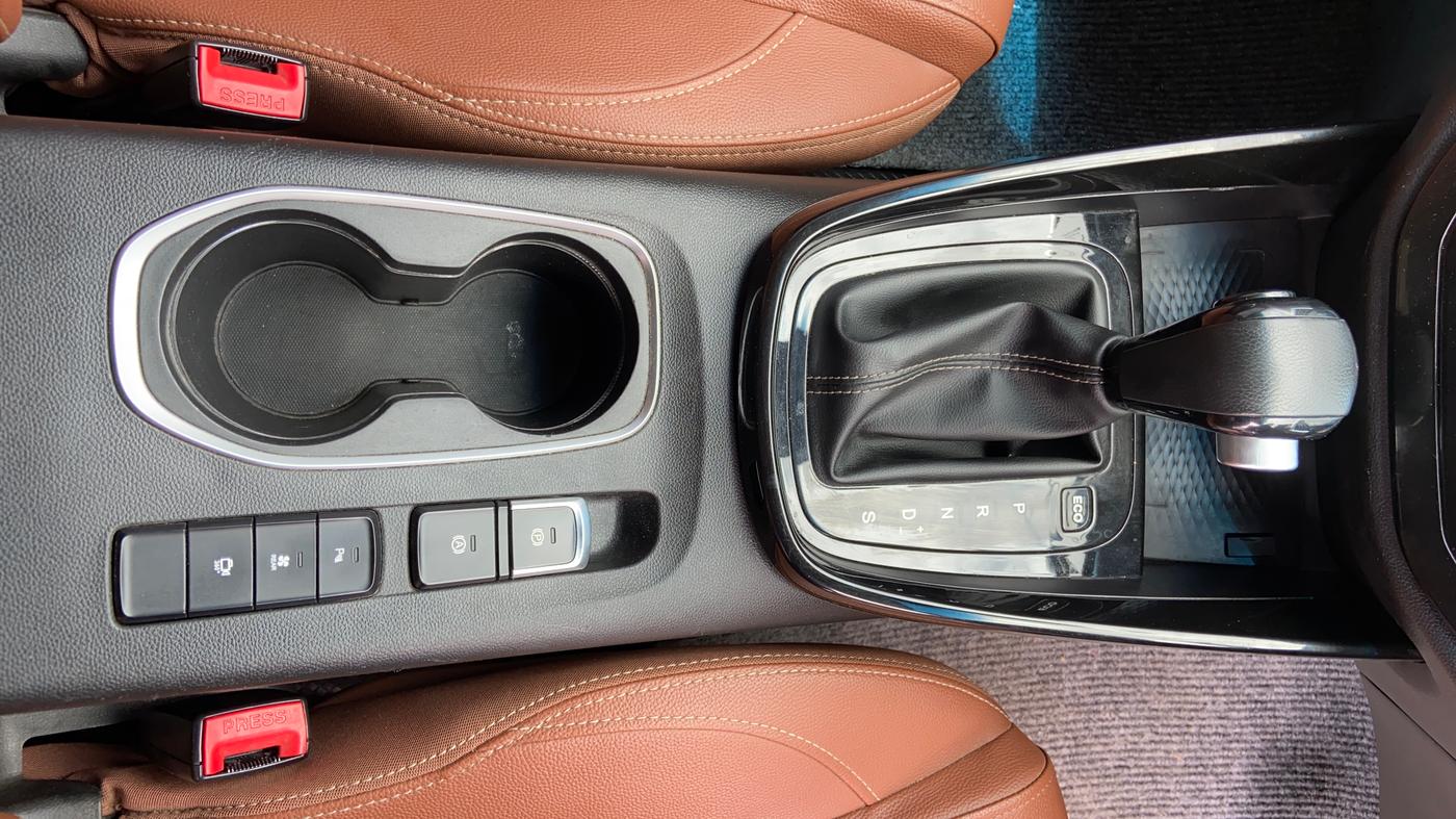2021 MG HECTOR PLUS SHARP 1.5 PETROL TURBO CVT 6-STR, Petrol, Automatic, 58,694 km, Gear Lever