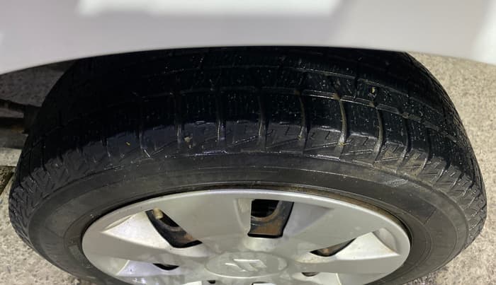 2016 Maruti Alto K10 VXI, Petrol, Manual, 38,216 km, Left Rear Tyre Tread