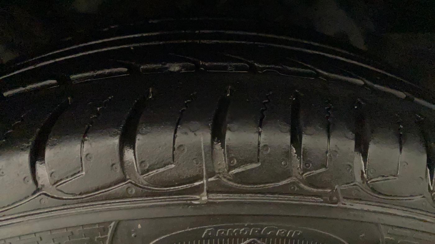 2020 Ford Ecosport TITANIUM 1.5 SPORTS(SUNROOF) PETROL, Petrol, Manual, 24,960 km, Left Rear Tyre Tread