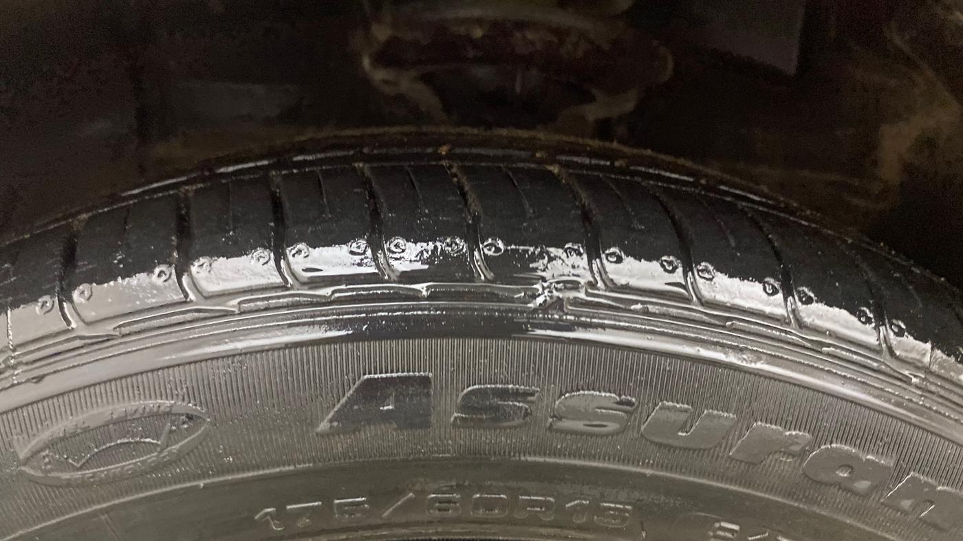 2014 Hyundai Xcent SX 1.2 (O), Petrol, Manual, 47,685 km, Left Front Tyre Tread