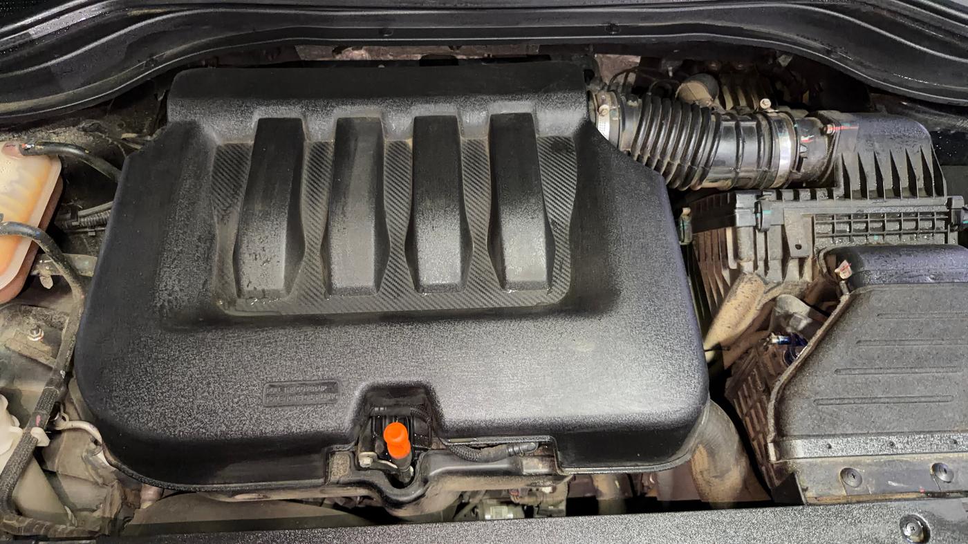 2024 Mahindra XUV700 AX 7 Luxury Pack Petrol AT 6 STR, Petrol, Automatic, 32,191 km, Engine View