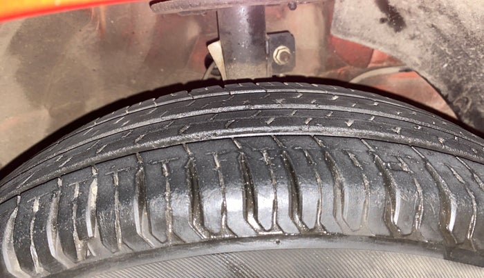 2019 Maruti Swift VXI, Petrol, Manual, 20,580 km, Right Front Tyre Tread