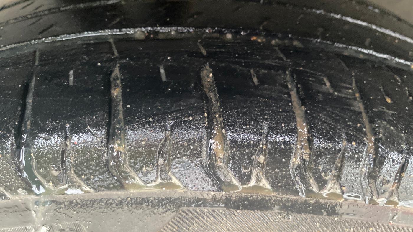 2024 Maruti Swift ZXI PLUS, Petrol, Manual, 28,644 km, Right Rear Tyre Tread