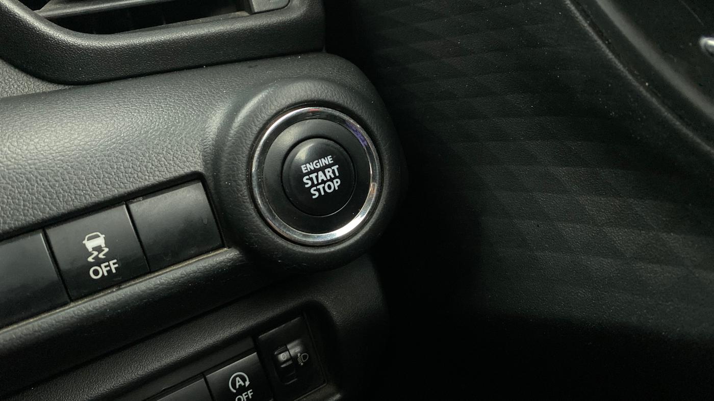 2024 Maruti Swift ZXI PLUS, Petrol, Manual, 28,644 km, Keyless Start/ Stop Button