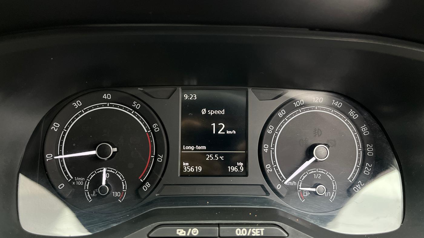 2022 Skoda KUSHAQ AMBITION 1.0L TSI MT, Petrol, Manual, 35,618 km, Odometer Image