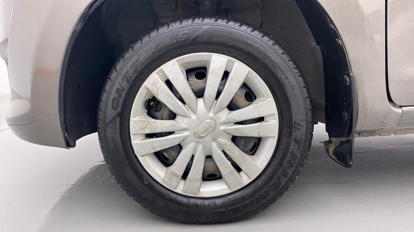 2015 Datsun Go T, Petrol, Manual, 86,055 km, Left Front Wheel