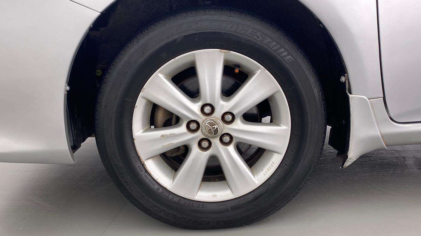 2011 Toyota Corolla Altis VL AT, Petrol, Automatic, 59,536 km, Left Front Wheel