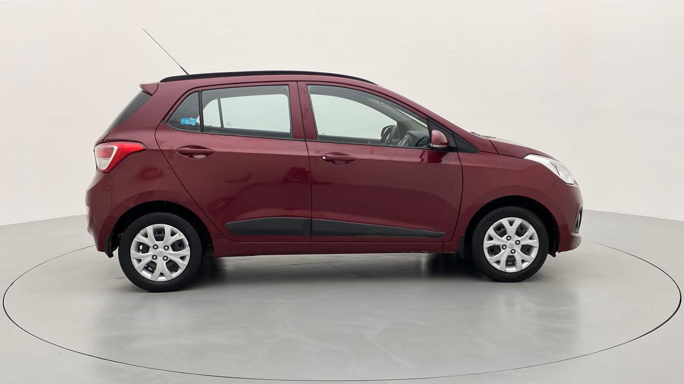 2016 Hyundai Grand i10 SPORTZ 1.2 KAPPA VTVT, Petrol, Manual, 50,975 km, Right Side View