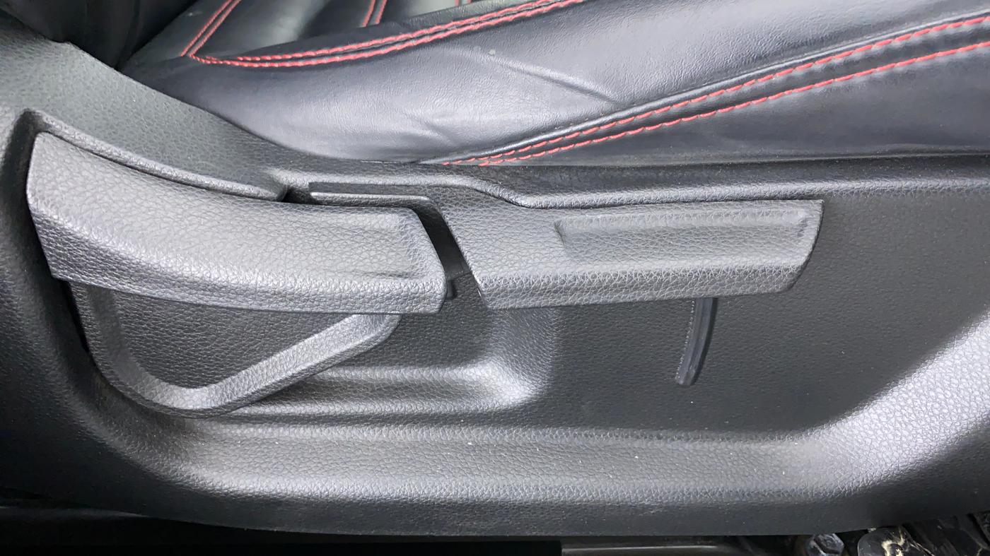 2020 KIA SELTOS HTK PLUS 1.5 PETROL, Petrol, Manual, 15,434 km, Driver Side Adjustment Panel