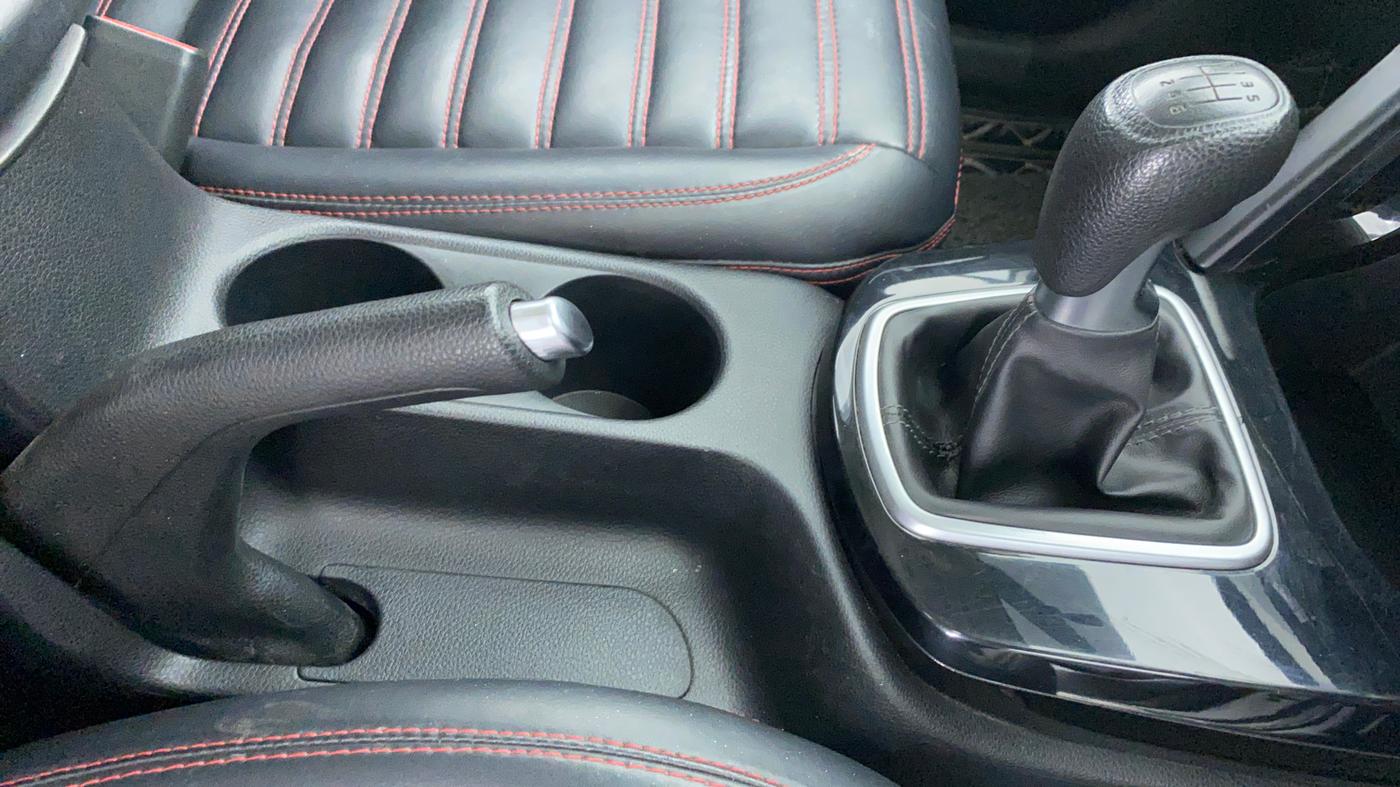2020 KIA SELTOS HTK PLUS 1.5 PETROL, Petrol, Manual, 15,434 km, Gear Lever