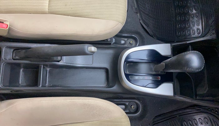 2015 Honda Jazz 1.2L I-VTEC V AT, Petrol, Automatic, 53,220 km, Gear Lever