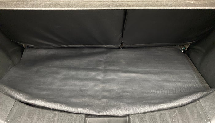 2014 Maruti Wagon R 1.0 VXI, Petrol, Manual, 33,965 km, Boot Inside