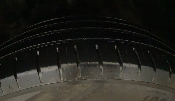 2019 Tata NEXON XM PETROL, Petrol, Manual, 79,188 km, Left Front Tyre Tread