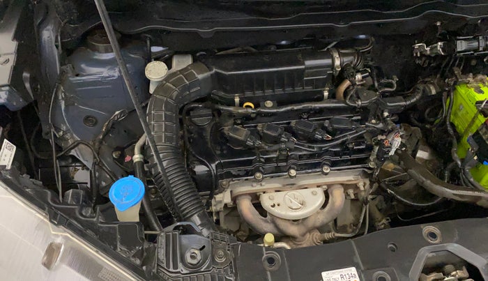 2019 Maruti XL6 ALPHA MT, Petrol, Manual, 29,872 km, Engine View - Right