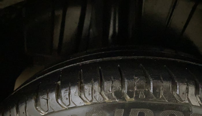 2019 Maruti XL6 ALPHA MT, Petrol, Manual, 29,872 km, Right Rear Tyre Tread