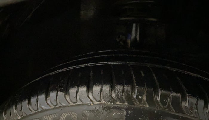 2019 Maruti XL6 ALPHA MT, Petrol, Manual, 29,872 km, Right Front Tyre Tread