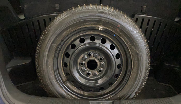 2019 Maruti XL6 ALPHA MT, Petrol, Manual, 29,872 km, Spare Tyre