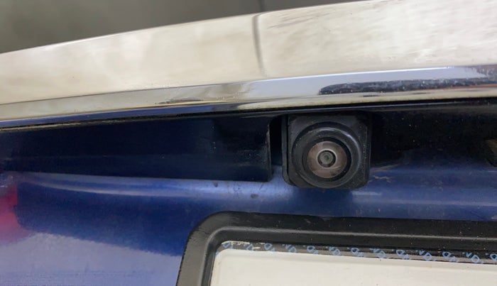 2019 Maruti XL6 ALPHA MT, Petrol, Manual, 29,872 km, Parking Camera