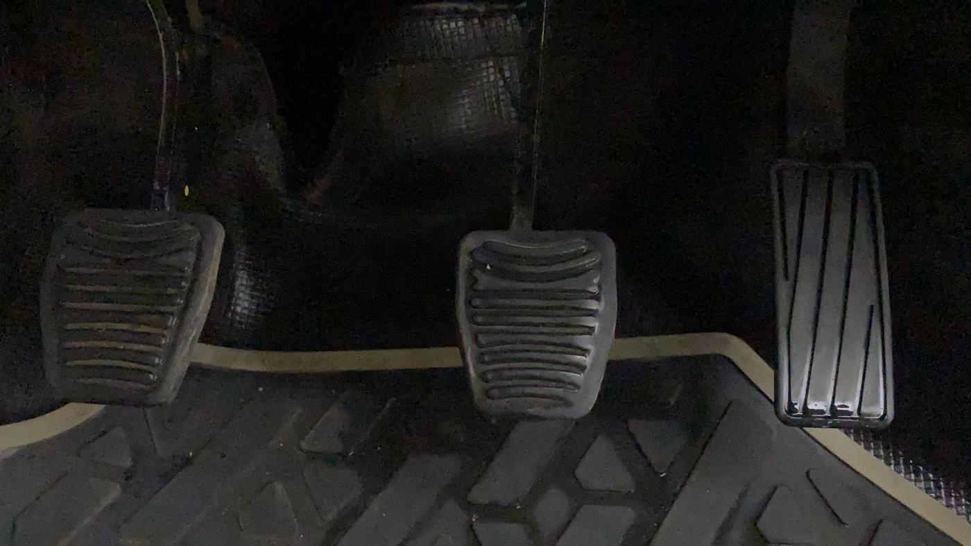 2019 Mahindra XUV300 W6 1.5 DIESEL, Diesel, Manual, 40,717 km, Pedals