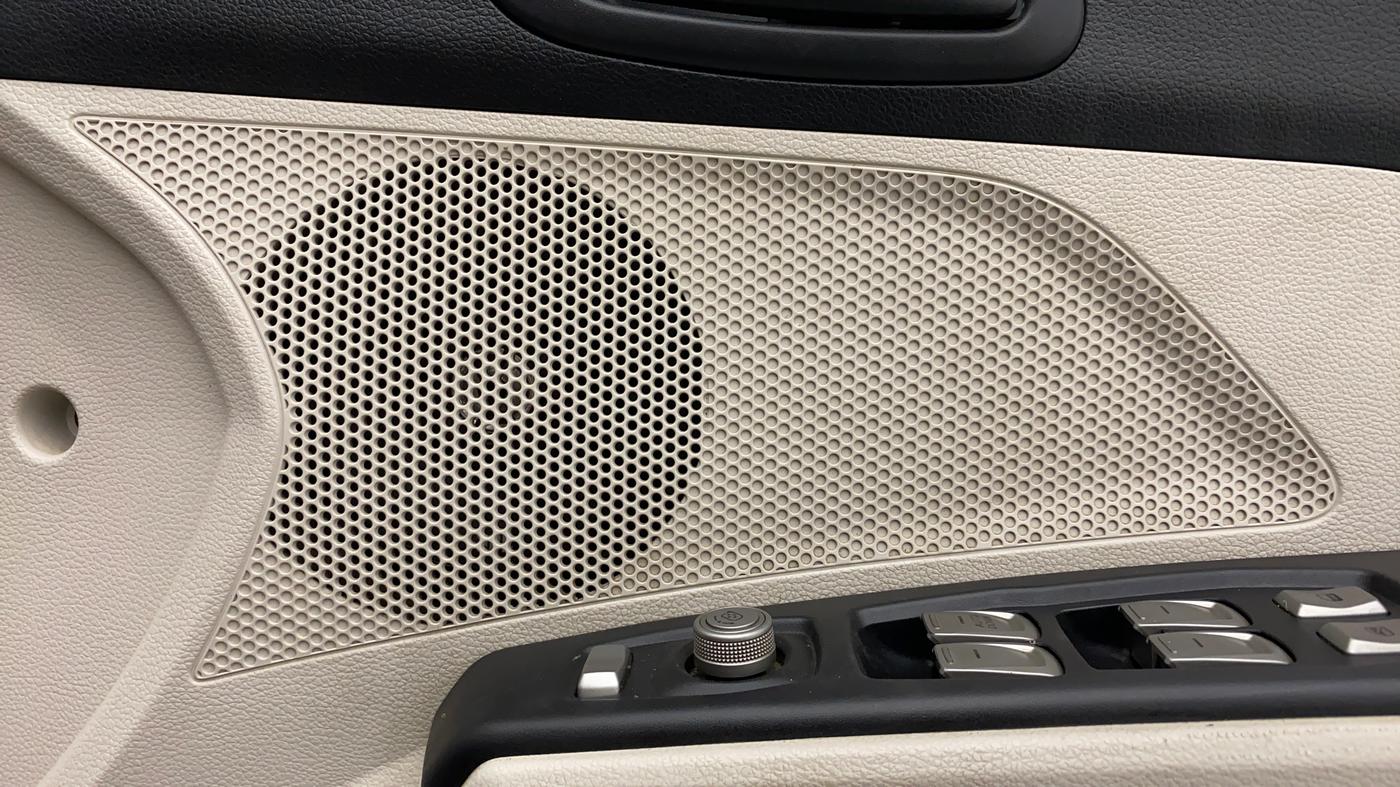 2019 Mahindra XUV300 W6 1.5 DIESEL, Diesel, Manual, 40,717 km, Speaker