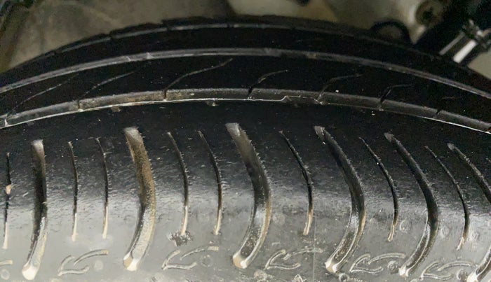 2018 Honda Amaze 1.2L I-VTEC VX, Petrol, Manual, 42,009 km, Left Front Tyre Tread