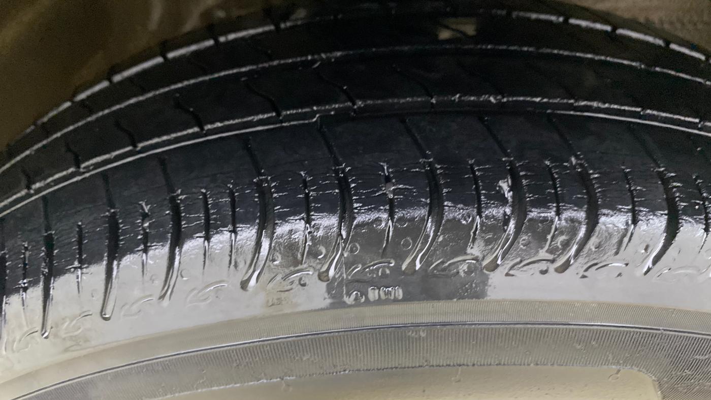 2021 Maruti S PRESSO VXI, Petrol, Manual, 42,072 km, Right Front Tyre Tread