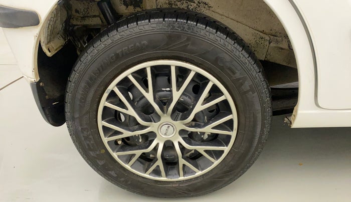 2014 Maruti Wagon R 1.0 LXI CNG, CNG, Manual, 1,15,667 km, Right Rear Wheel