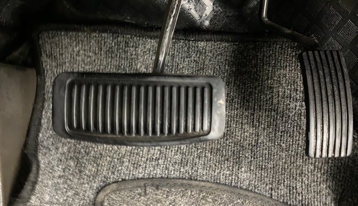 2012 Hyundai i10 ASTA 1.2 AT SUNROOF, Petrol, Automatic, 59,202 km, Pedals