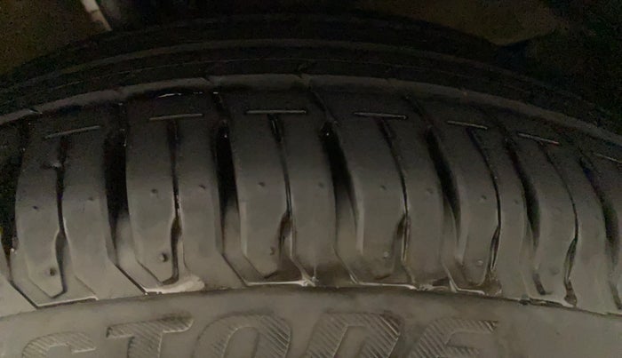 2021 Maruti Dzire ZXI AMT, Petrol, Automatic, 7,108 km, Left Front Tyre Tread