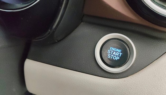 2023 Hyundai AURA SX 1.2 CNG, CNG, Manual, 56,354 km, Keyless Start/ Stop Button