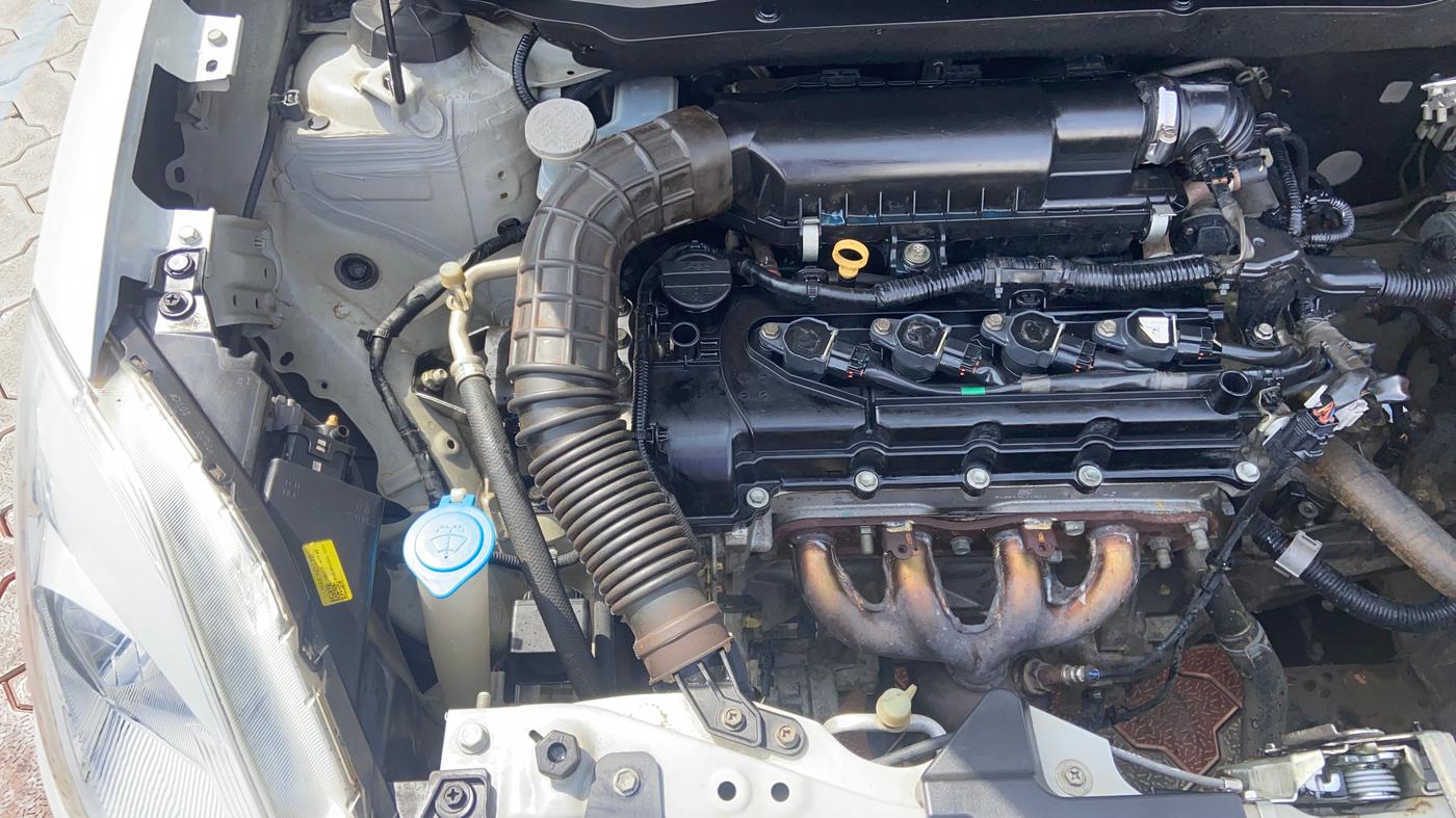 2018 Maruti Swift VXI, Petrol, Manual, 36,450 km, Engine View - Left