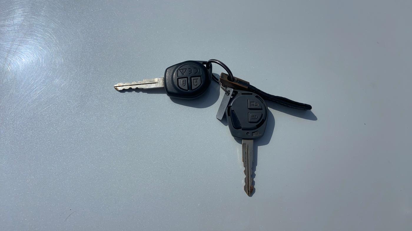 2018 Maruti Swift VXI, Petrol, Manual, 36,450 km, Key Close Up