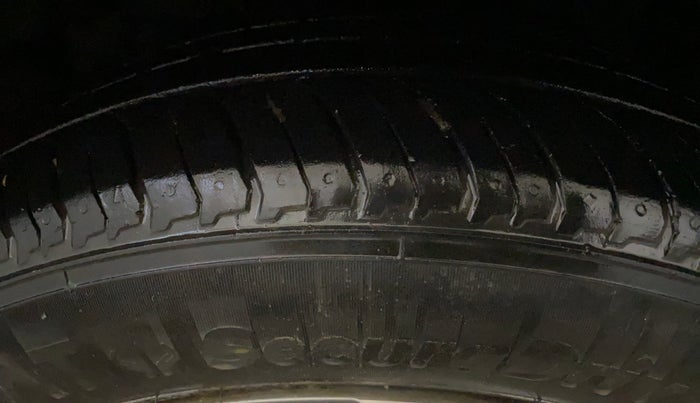 2018 Honda WR-V 1.2L I-VTEC VX MT, Petrol, Manual, 74,327 km, Left Front Tyre Tread