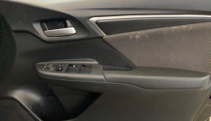 2018 Honda WR-V 1.2L I-VTEC VX MT, Petrol, Manual, 74,327 km, Driver Side Door Panels Control