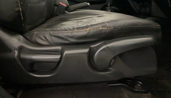 2018 Honda WR-V 1.2L I-VTEC VX MT, Petrol, Manual, 74,327 km, Driver Side Adjustment Panel