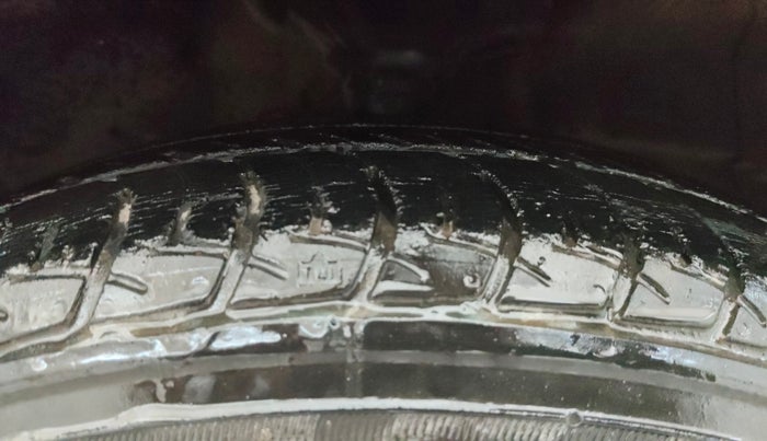 2019 Maruti Celerio VXI (O) CNG, CNG, Manual, 44,583 km, Right Front Tyre Tread