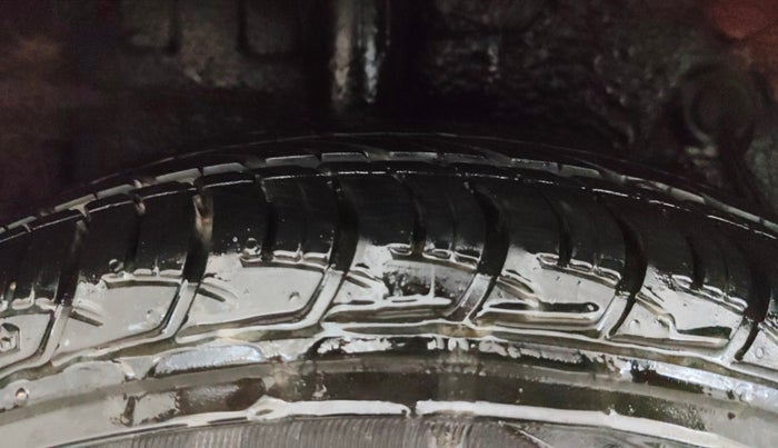 2019 Maruti Celerio VXI (O) CNG, CNG, Manual, 44,583 km, Right Rear Tyre Tread
