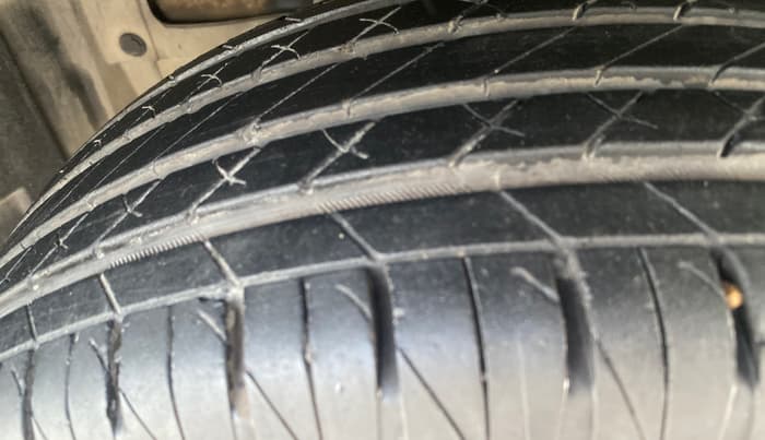 2023 Maruti BREZZA ZXI S-CNG, CNG, Manual, 65,127 km, Left Front Tyre Tread