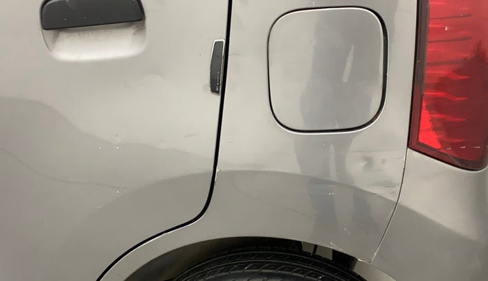 2014 Maruti Wagon R 1.0 LXI, Petrol, Manual, 53,117 km, Left quarter panel - Slightly dented