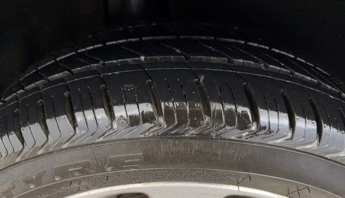 2018 Maruti Baleno ZETA PETROL 1.2, Petrol, Manual, 79,153 km, Right Rear Tyre Tread