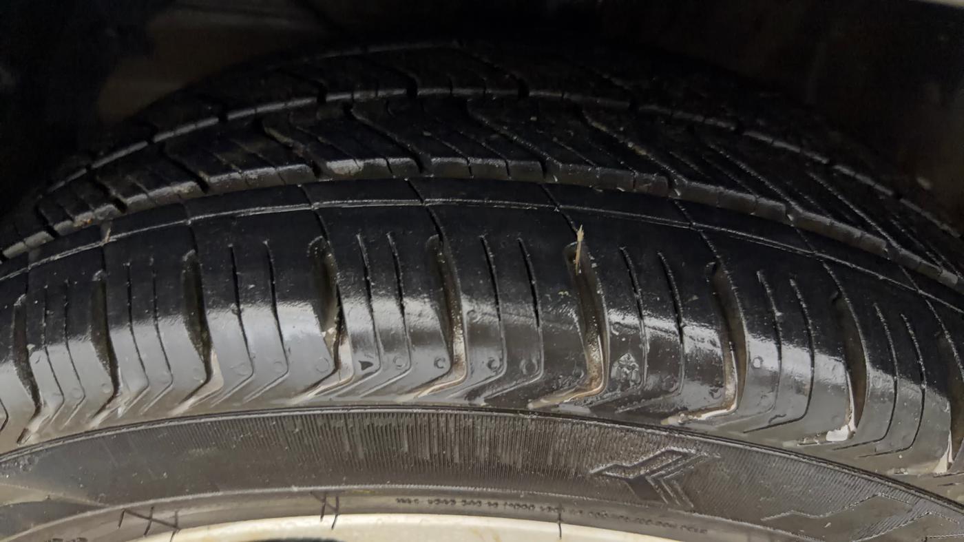 2018 Maruti Baleno ZETA PETROL 1.2, Petrol, Manual, 79,153 km, Left Front Tyre Tread